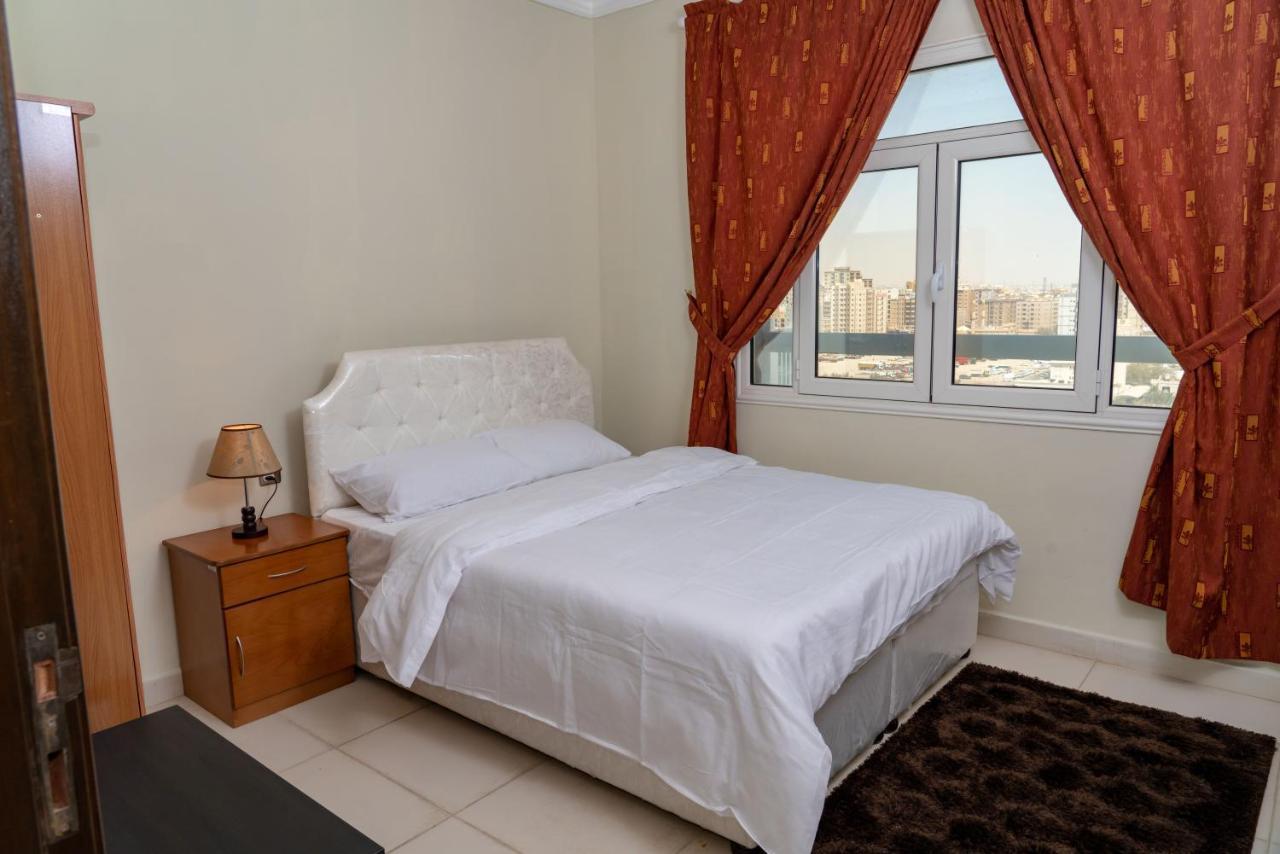 Zodiac Hotel Apartments Fahaheel Kuwait City Bagian luar foto