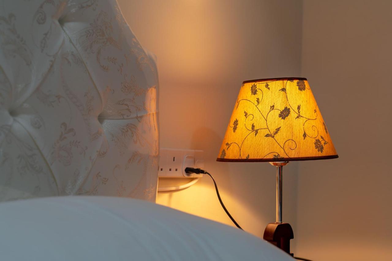 Zodiac Hotel Apartments Fahaheel Kuwait City Bagian luar foto
