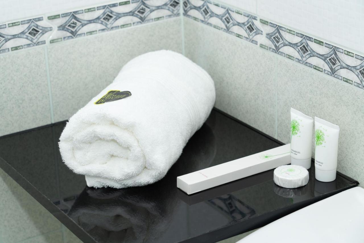 Zodiac Hotel Apartments Fahaheel Kuwait City Bagian luar foto