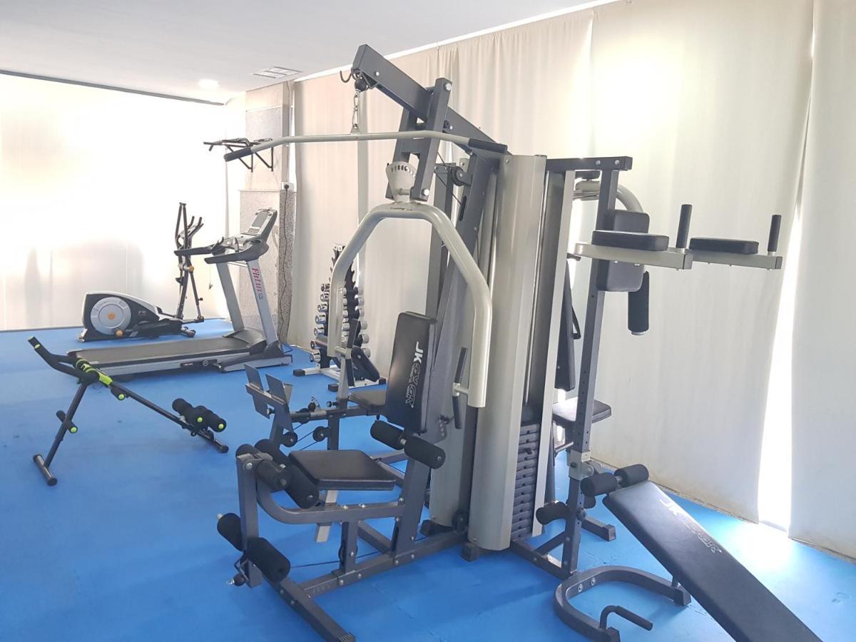 Zodiac Hotel Apartments Fahaheel Kuwait City Bagian luar foto